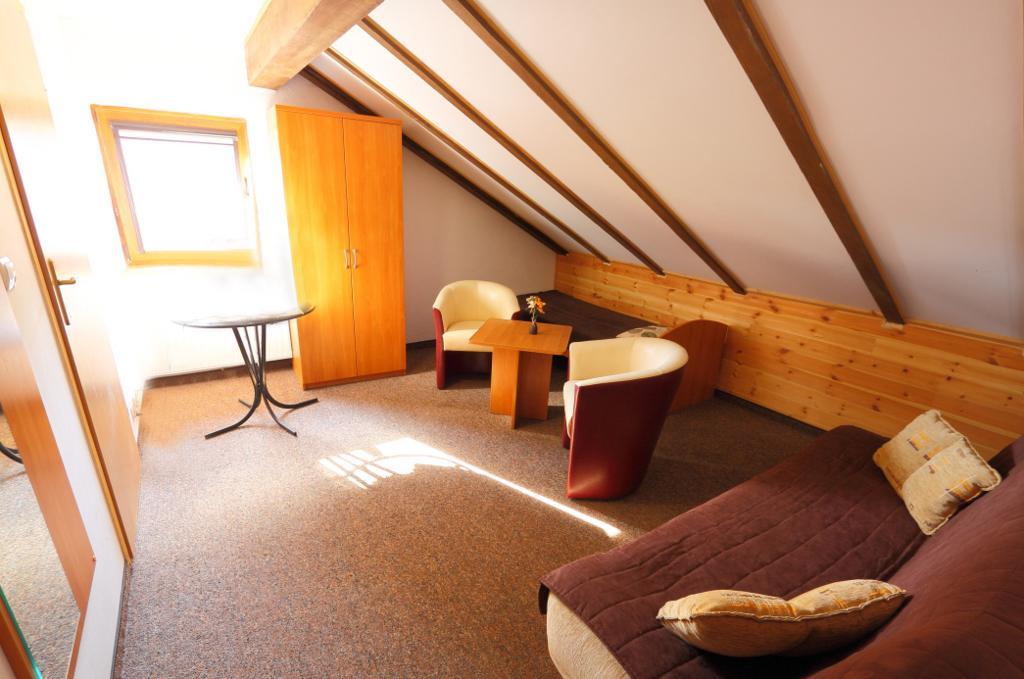 Pensjonat Fala Bed and Breakfast Ustronie Morskie Eksteriør billede